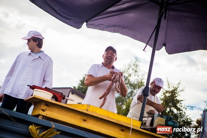 Zdjęcie w galerii na portalu naszraciborz.pl: Niebo łaskawe dla Zabełkowa. Dożynki gminy Krzyżanowice FOTOREPORTAŻ wiadomości z regionu