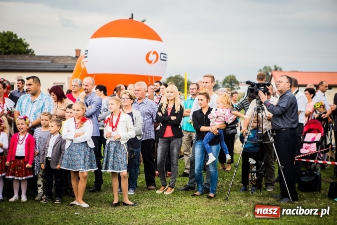 Zdjęcie w galerii na portalu naszraciborz.pl: Niebo łaskawe dla Zabełkowa. Dożynki gminy Krzyżanowice FOTOREPORTAŻ wiadomości z regionu