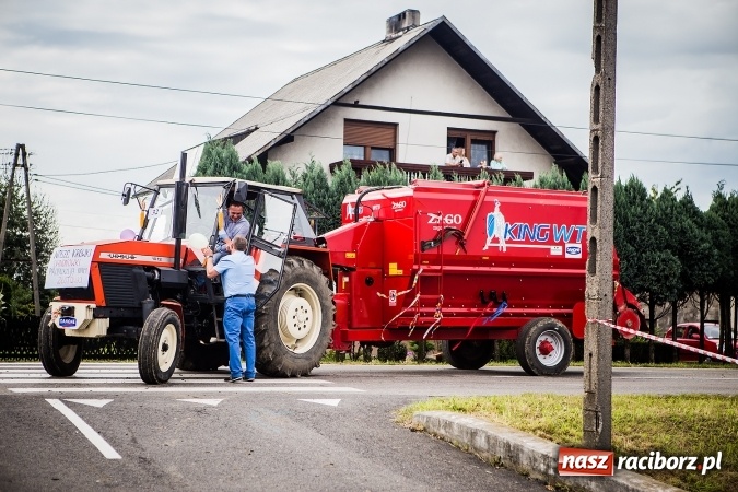 Zdjęcie w galerii na portalu naszraciborz.pl: Niebo łaskawe dla Zabełkowa. Dożynki gminy Krzyżanowice FOTOREPORTAŻ wiadomości z regionu