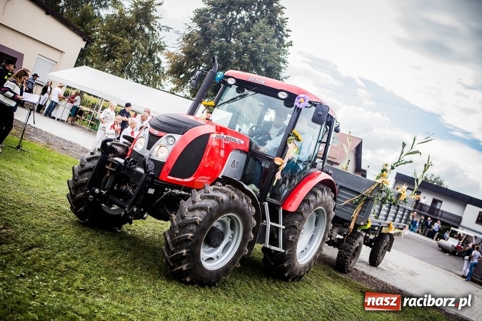 Zdjęcie w galerii na portalu naszraciborz.pl: Niebo łaskawe dla Zabełkowa. Dożynki gminy Krzyżanowice FOTOREPORTAŻ wiadomości z regionu