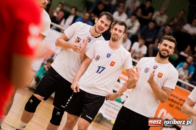 Zdjęcie w galerii na portalu naszraciborz.pl: W Raciborzu ZAKSA poza zasięgiem rywali wiadomości z regionu