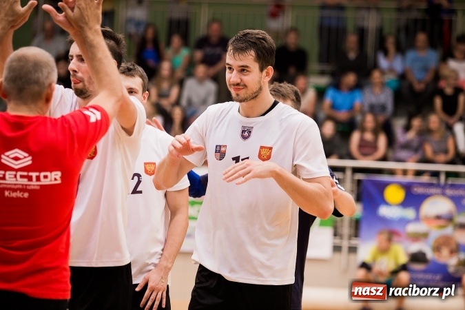 Zdjęcie w galerii na portalu naszraciborz.pl: W Raciborzu ZAKSA poza zasięgiem rywali wiadomości z regionu