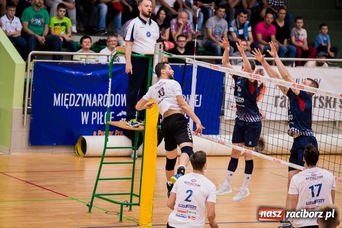 Zdjęcie w galerii na portalu naszraciborz.pl: W Raciborzu ZAKSA poza zasięgiem rywali wiadomości z regionu