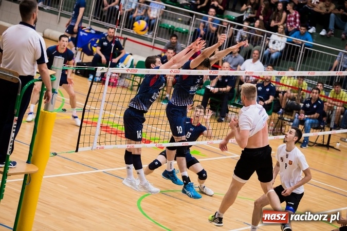 Zdjęcie w galerii na portalu naszraciborz.pl: W Raciborzu ZAKSA poza zasięgiem rywali wiadomości z regionu