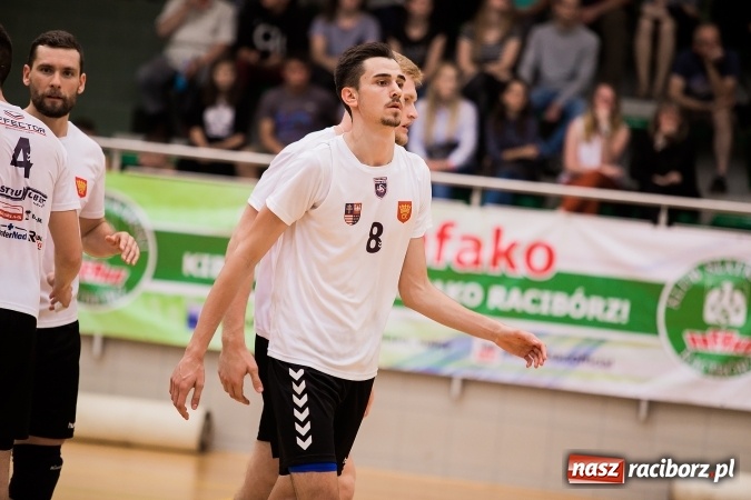 Zdjęcie w galerii na portalu naszraciborz.pl: W Raciborzu ZAKSA poza zasięgiem rywali wiadomości z regionu