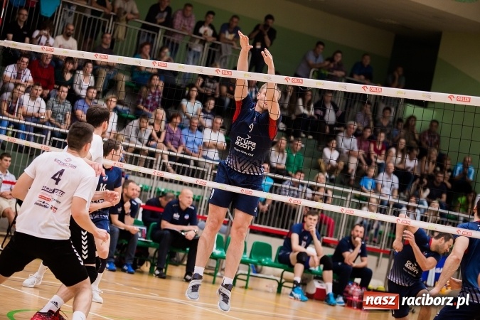 Zdjęcie w galerii na portalu naszraciborz.pl: W Raciborzu ZAKSA poza zasięgiem rywali wiadomości z regionu