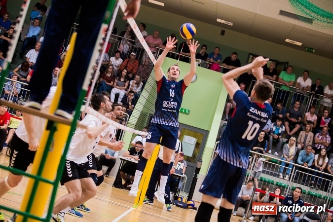 Zdjęcie w galerii na portalu naszraciborz.pl: W Raciborzu ZAKSA poza zasięgiem rywali wiadomości z regionu