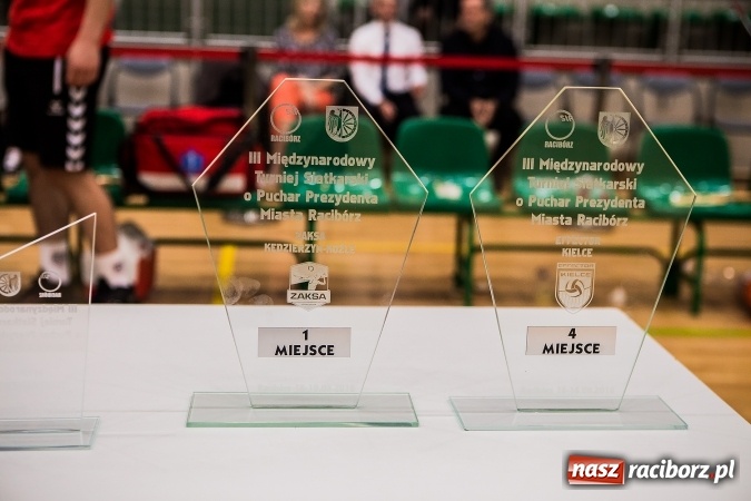 Zdjęcie w galerii na portalu naszraciborz.pl: W Raciborzu ZAKSA poza zasięgiem rywali wiadomości z regionu