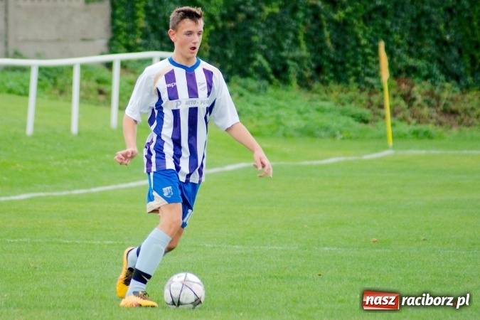 Zdjęcie w galerii na portalu naszraciborz.pl: Juniorzy młodsi: Unia pokonana w derbach przy Urbana wiadomości z regionu
