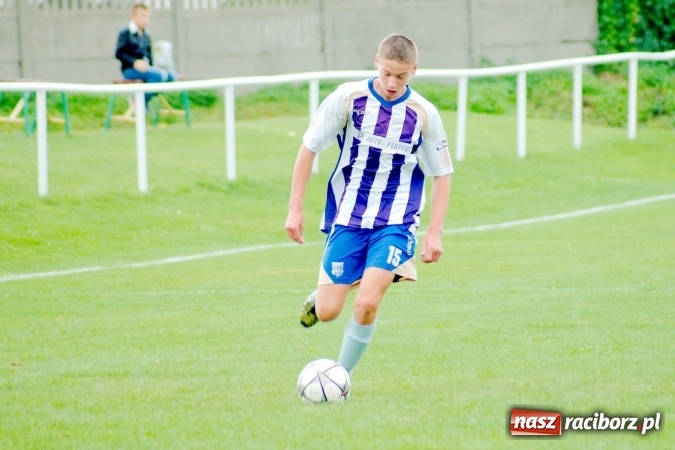 Zdjęcie w galerii na portalu naszraciborz.pl: Juniorzy młodsi: Unia pokonana w derbach przy Urbana wiadomości z regionu