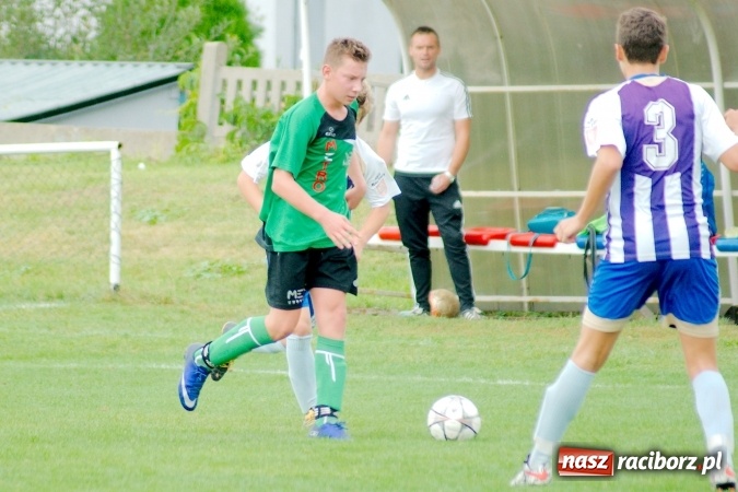 Zdjęcie w galerii na portalu naszraciborz.pl: Juniorzy młodsi: Unia pokonana w derbach przy Urbana wiadomości z regionu