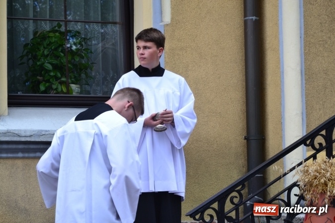 Zdjęcie w galerii na portalu naszraciborz.pl: Biedy nie szukajcie w Afryce – dożynki diecezjalne w Rudach!  wiadomości z regionu