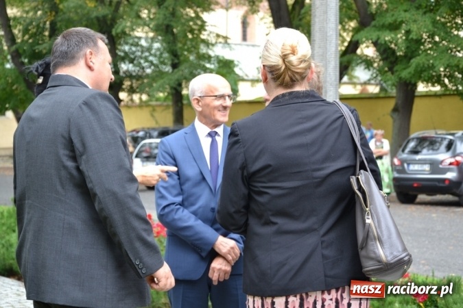 Zdjęcie w galerii na portalu naszraciborz.pl: Biedy nie szukajcie w Afryce – dożynki diecezjalne w Rudach!  wiadomości z regionu