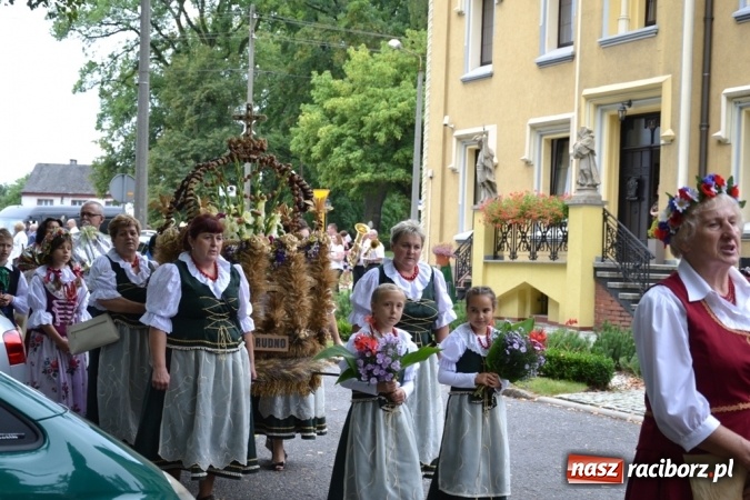 Zdjęcie w galerii na portalu naszraciborz.pl: Biedy nie szukajcie w Afryce – dożynki diecezjalne w Rudach!  wiadomości z regionu