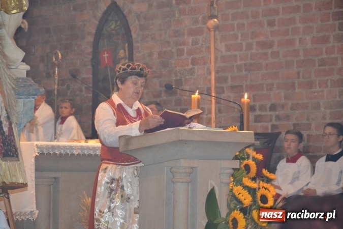 Zdjęcie w galerii na portalu naszraciborz.pl: Biedy nie szukajcie w Afryce – dożynki diecezjalne w Rudach!  wiadomości z regionu