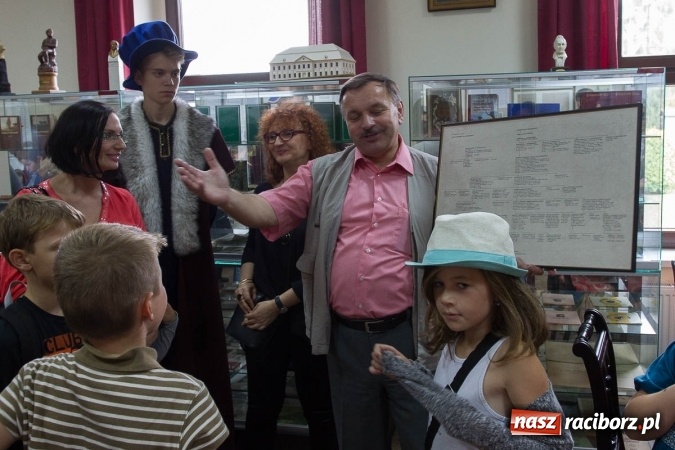 Zdjęcie w galerii na portalu naszraciborz.pl: Jesień z Sędziwojem, czyli od alchemii do kosmosu  wiadomości z regionu