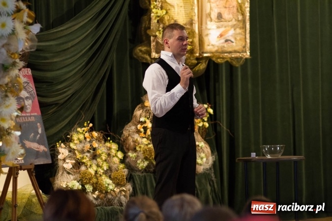 Zdjęcie w galerii na portalu naszraciborz.pl: Jesień z Sędziwojem, czyli od alchemii do kosmosu  wiadomości z regionu