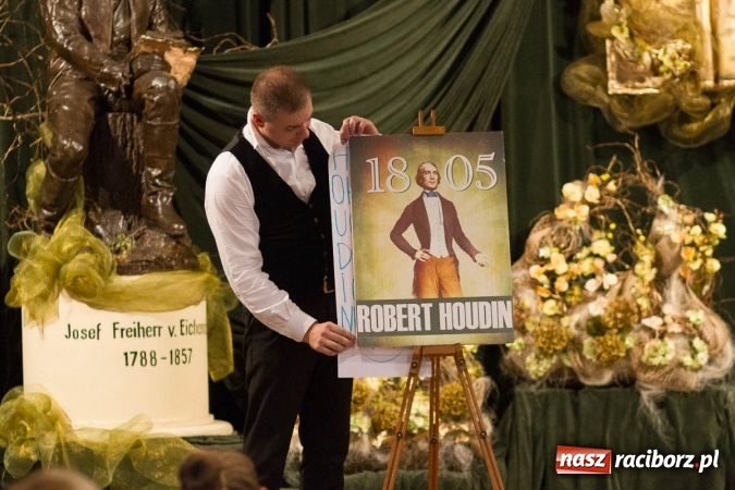 Zdjęcie w galerii na portalu naszraciborz.pl: Jesień z Sędziwojem, czyli od alchemii do kosmosu  wiadomości z regionu