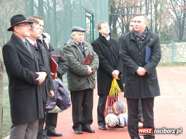 Zdjęcie w galerii na portalu naszraciborz.pl: ORLIK wylądował u Weltzla wiadomości z regionu
