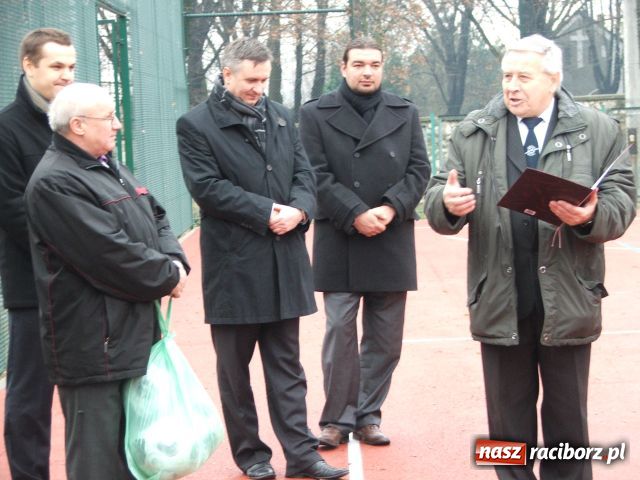 Zdjęcie w galerii na portalu naszraciborz.pl: ORLIK wylądował u Weltzla wiadomości z regionu
