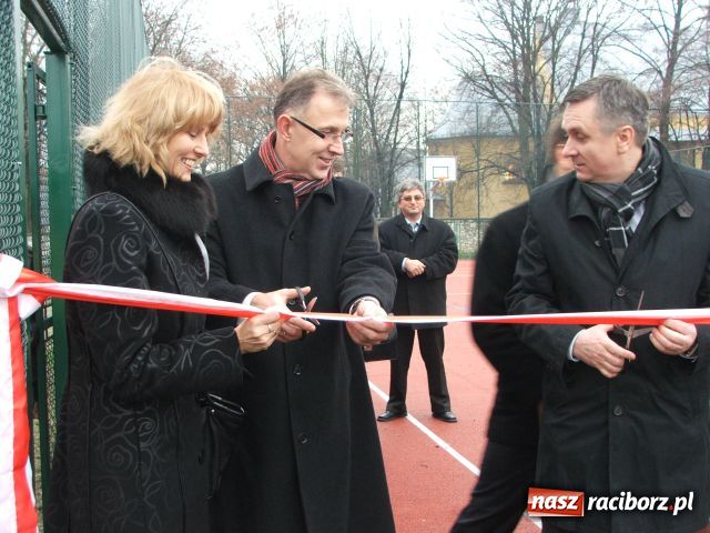 Zdjęcie w galerii na portalu naszraciborz.pl: ORLIK wylądował u Weltzla wiadomości z regionu