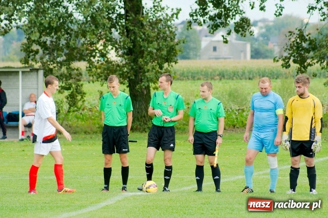 Zdjęcie w galerii na portalu naszraciborz.pl: B klasa: Fatalna druga połowa Bieńkowic. Pierwszy komplet punktów Bełsznicy wiadomości z regionu