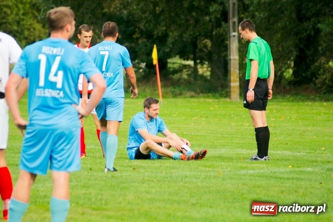 Zdjęcie w galerii na portalu naszraciborz.pl: B klasa: Fatalna druga połowa Bieńkowic. Pierwszy komplet punktów Bełsznicy wiadomości z regionu