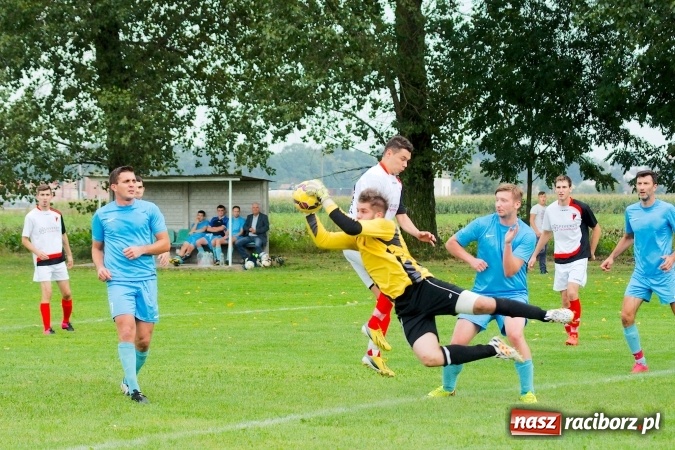 Zdjęcie w galerii na portalu naszraciborz.pl: B klasa: Fatalna druga połowa Bieńkowic. Pierwszy komplet punktów Bełsznicy wiadomości z regionu