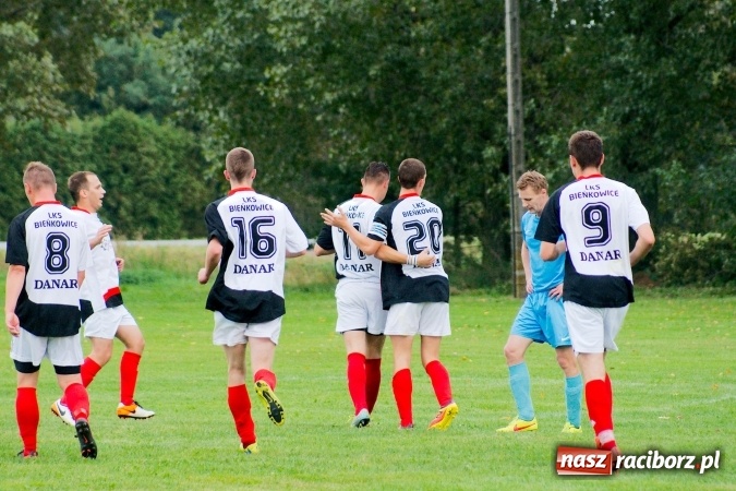 Zdjęcie w galerii na portalu naszraciborz.pl: B klasa: Fatalna druga połowa Bieńkowic. Pierwszy komplet punktów Bełsznicy wiadomości z regionu