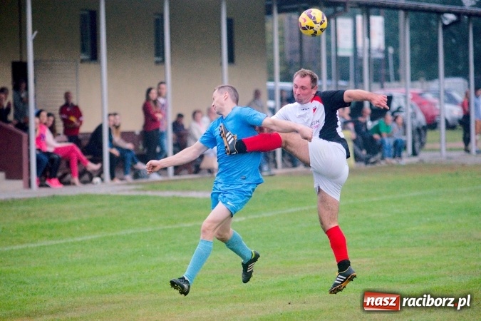 Zdjęcie w galerii na portalu naszraciborz.pl: B klasa: Fatalna druga połowa Bieńkowic. Pierwszy komplet punktów Bełsznicy wiadomości z regionu