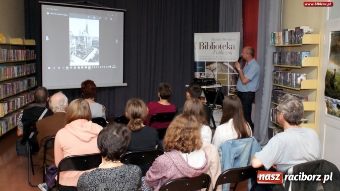 Zdjęcie w galerii na portalu naszraciborz.pl: O kaplicy zamkowej w raciborskiej bibliotece  wiadomości z regionu