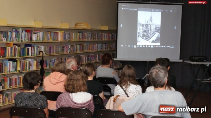 Zdjęcie w galerii na portalu naszraciborz.pl: O kaplicy zamkowej w raciborskiej bibliotece  wiadomości z regionu