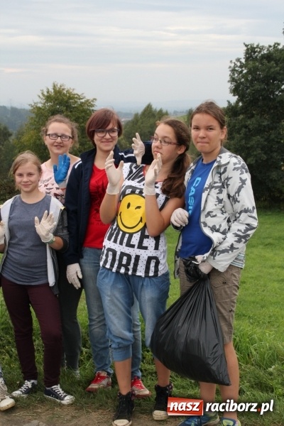 Zdjęcie w galerii na portalu naszraciborz.pl: Pracowita sobota w gimnazjum w Kornowacu wiadomości z regionu