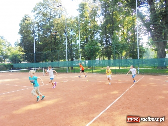 Zdjęcie w galerii na portalu naszraciborz.pl: Tenis po wakacjach dla najmłodszych  wiadomości z regionu
