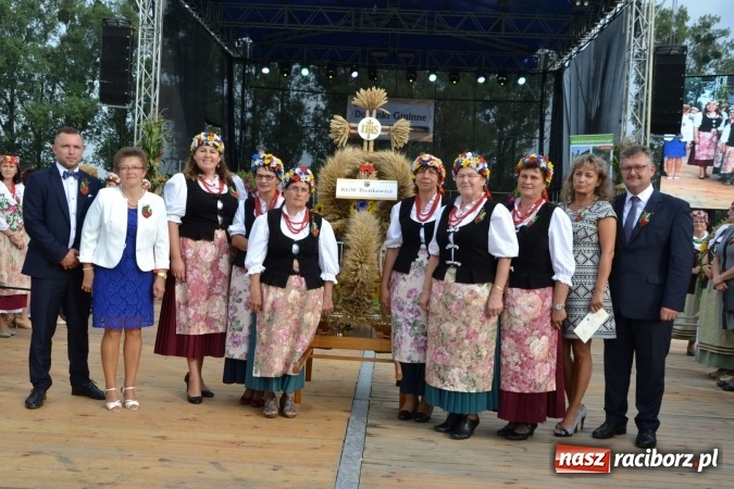 Zdjęcie w galerii na portalu naszraciborz.pl: Dożynki 2016. Gminne Święto Plonów w Zabełkowie  wiadomości z regionu