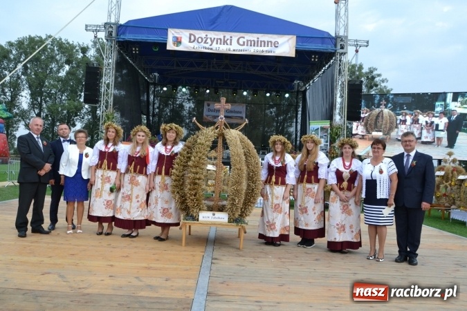 Zdjęcie w galerii na portalu naszraciborz.pl: Dożynki 2016. Gminne Święto Plonów w Zabełkowie  wiadomości z regionu