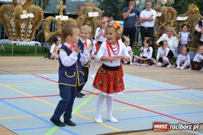 Zdjęcie w galerii na portalu naszraciborz.pl: Dożynki 2016. Gminne Święto Plonów w Zabełkowie  wiadomości z regionu