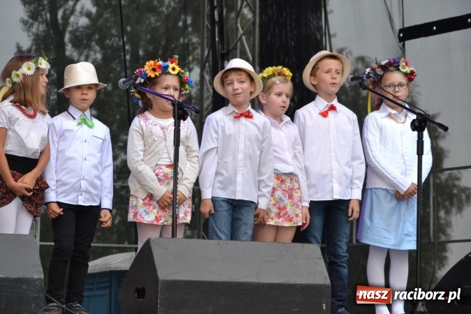 Zdjęcie w galerii na portalu naszraciborz.pl: Dożynki 2016. Gminne Święto Plonów w Zabełkowie  wiadomości z regionu