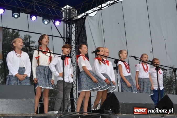 Zdjęcie w galerii na portalu naszraciborz.pl: Dożynki 2016. Gminne Święto Plonów w Zabełkowie  wiadomości z regionu