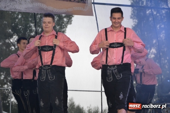 Zdjęcie w galerii na portalu naszraciborz.pl: Dożynki 2016. Gminne Święto Plonów w Zabełkowie  wiadomości z regionu