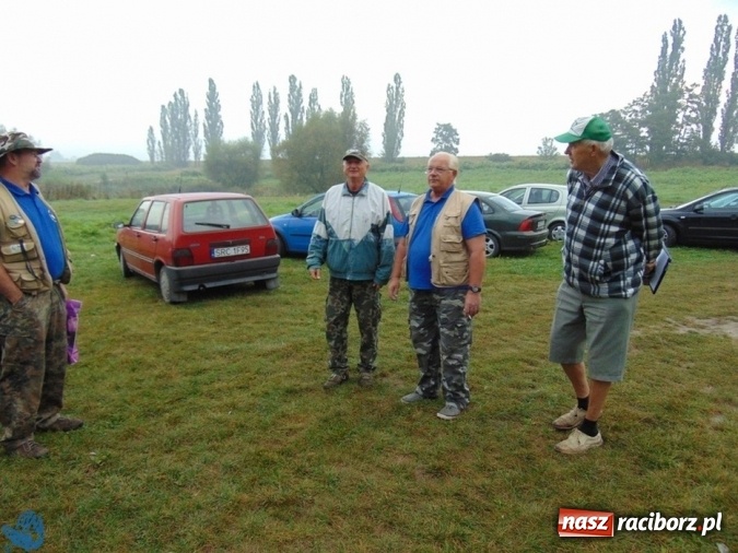 Zdjęcie w galerii na portalu naszraciborz.pl: Na łowisku nr 635 Ostróg odbyły się zawody w dyscyplinie spławikowej Weterani 55+ wiadomości z regionu