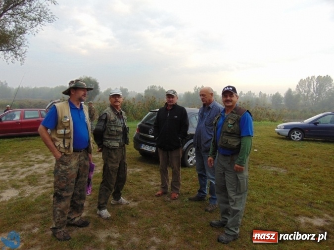 Zdjęcie w galerii na portalu naszraciborz.pl: Na łowisku nr 635 Ostróg odbyły się zawody w dyscyplinie spławikowej Weterani 55+ wiadomości z regionu
