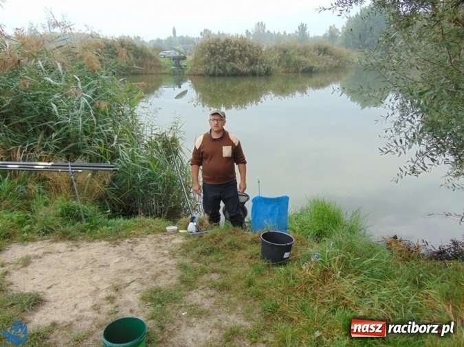 Zdjęcie w galerii na portalu naszraciborz.pl: Na łowisku nr 635 Ostróg odbyły się zawody w dyscyplinie spławikowej Weterani 55+ wiadomości z regionu