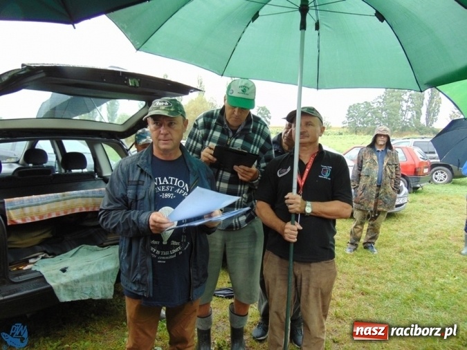 Zdjęcie w galerii na portalu naszraciborz.pl: Na łowisku nr 635 Ostróg odbyły się zawody w dyscyplinie spławikowej Weterani 55+ wiadomości z regionu