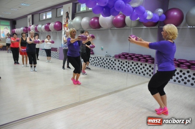 Zdjęcie w galerii na portalu naszraciborz.pl: TRX hitem Dnia Otwartego Akademii Fitness wiadomości z regionu