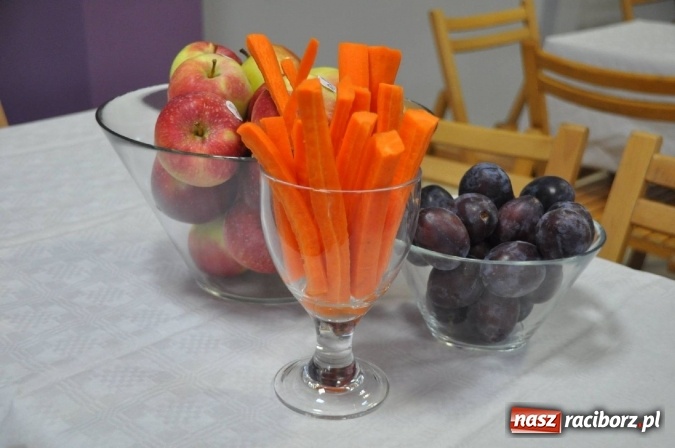 Zdjęcie w galerii na portalu naszraciborz.pl: TRX hitem Dnia Otwartego Akademii Fitness wiadomości z regionu