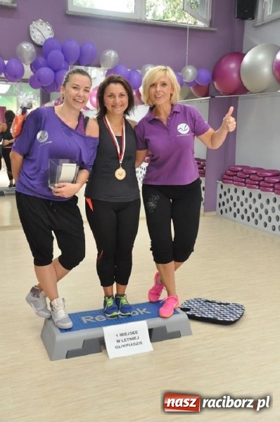 Zdjęcie w galerii na portalu naszraciborz.pl: TRX hitem Dnia Otwartego Akademii Fitness wiadomości z regionu