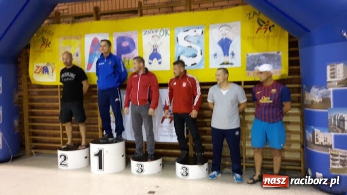 Zdjęcie w galerii na portalu naszraciborz.pl: Sukcesy raciborskich zapaśnik&oacute;w na Mistrzostwach Polski Weteran&oacute;w wiadomości z regionu