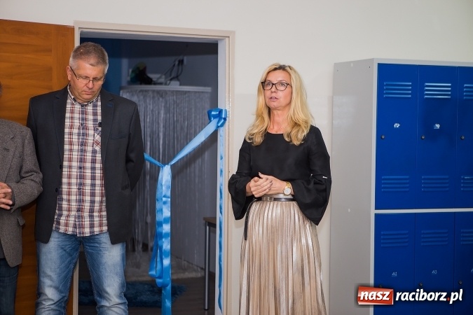 Zdjęcie w galerii na portalu naszraciborz.pl: Otoczenie dostosowane do dziecka - w SP 1 powstała Sala Doświadczania Świata wiadomości z regionu