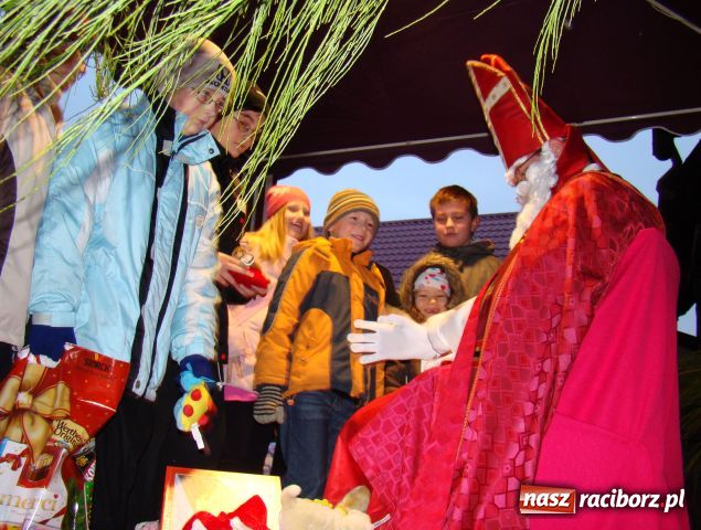 Zdjęcie w galerii na portalu naszraciborz.pl: Rockowy Mikołaj dla Kasi wiadomości z regionu